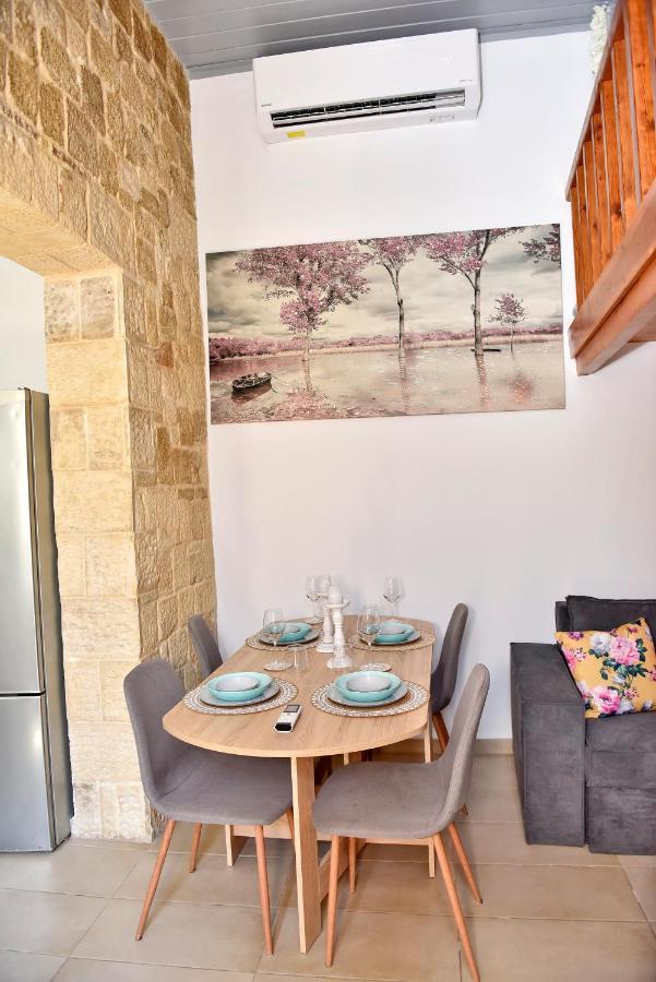 Ferenikis House Rhodes City